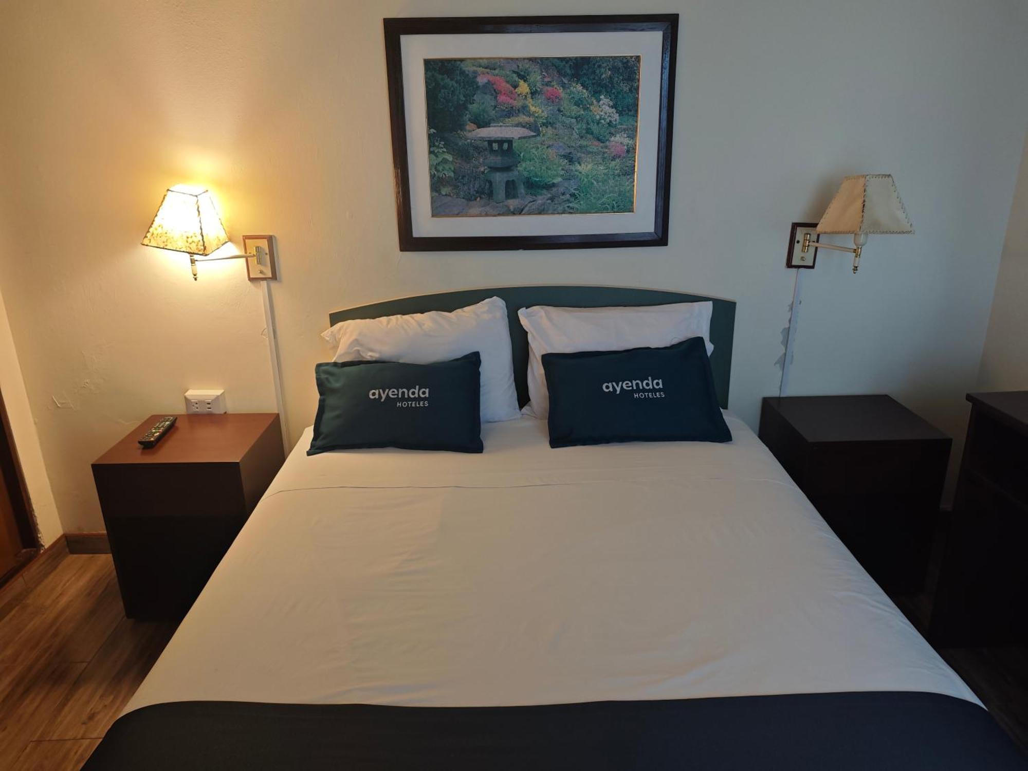 Hotel San Isidro Inn Лима Номер фото