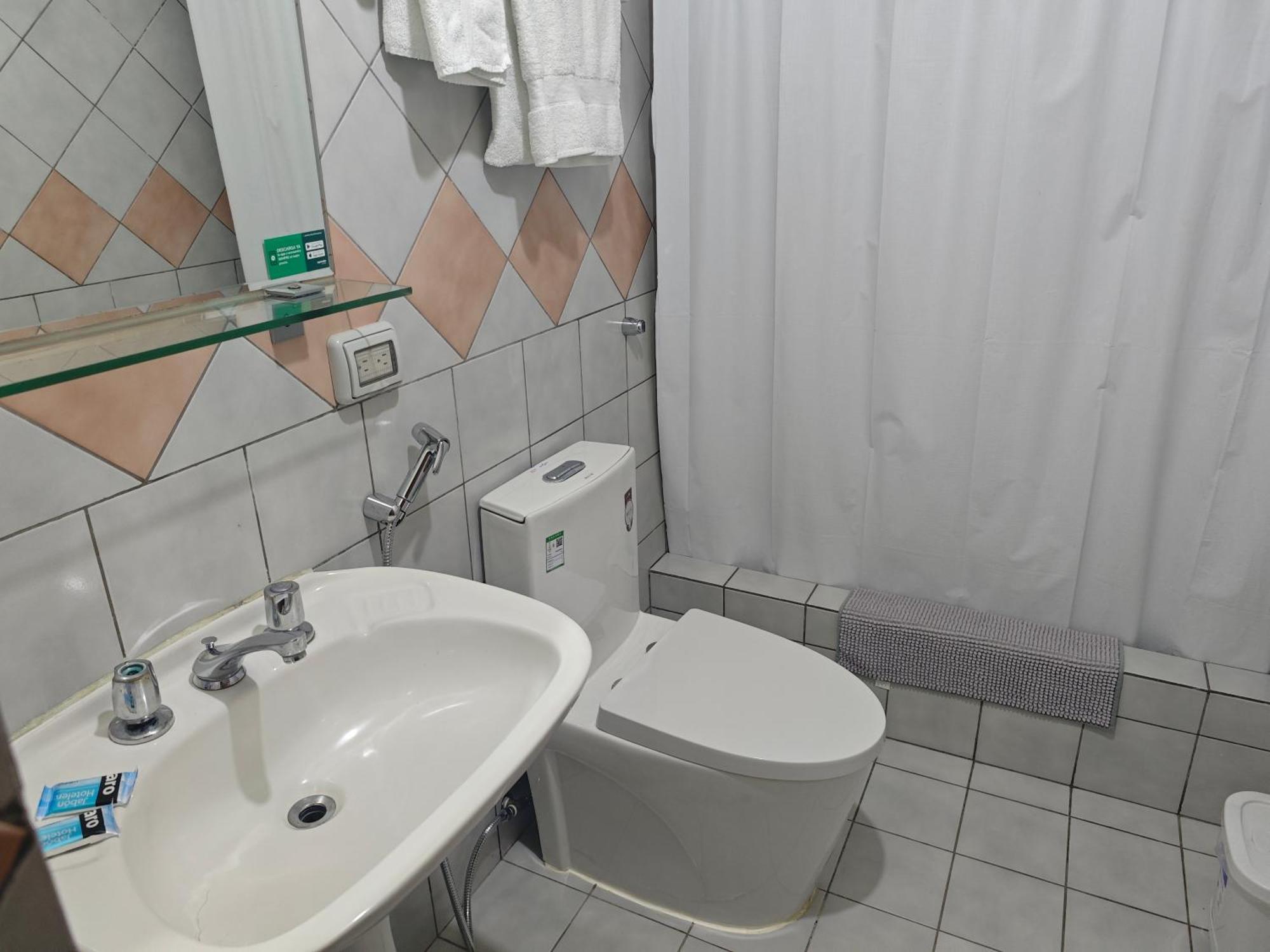 Hotel San Isidro Inn Лима Экстерьер фото