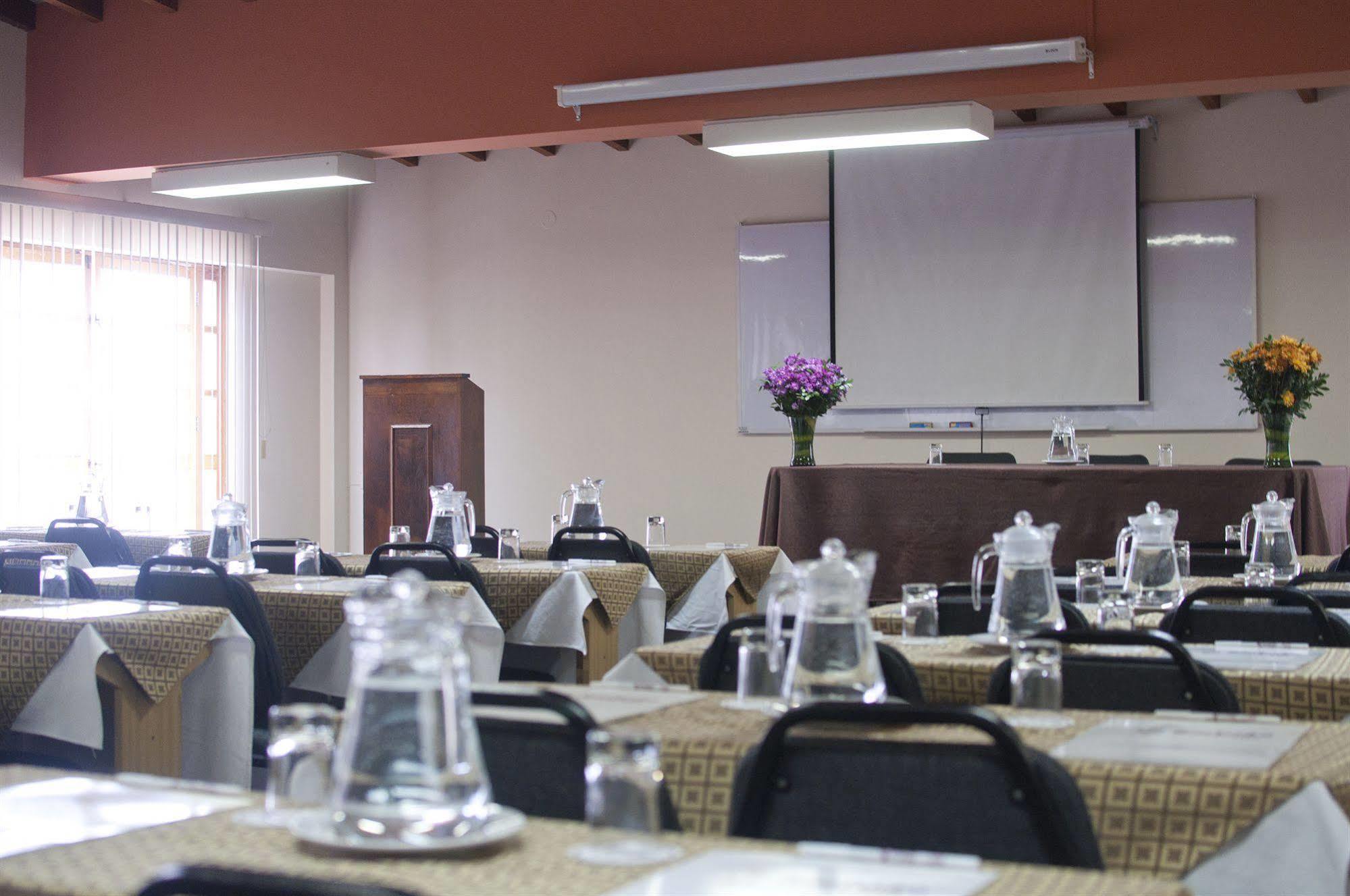 Hotel San Isidro Inn Лима Экстерьер фото