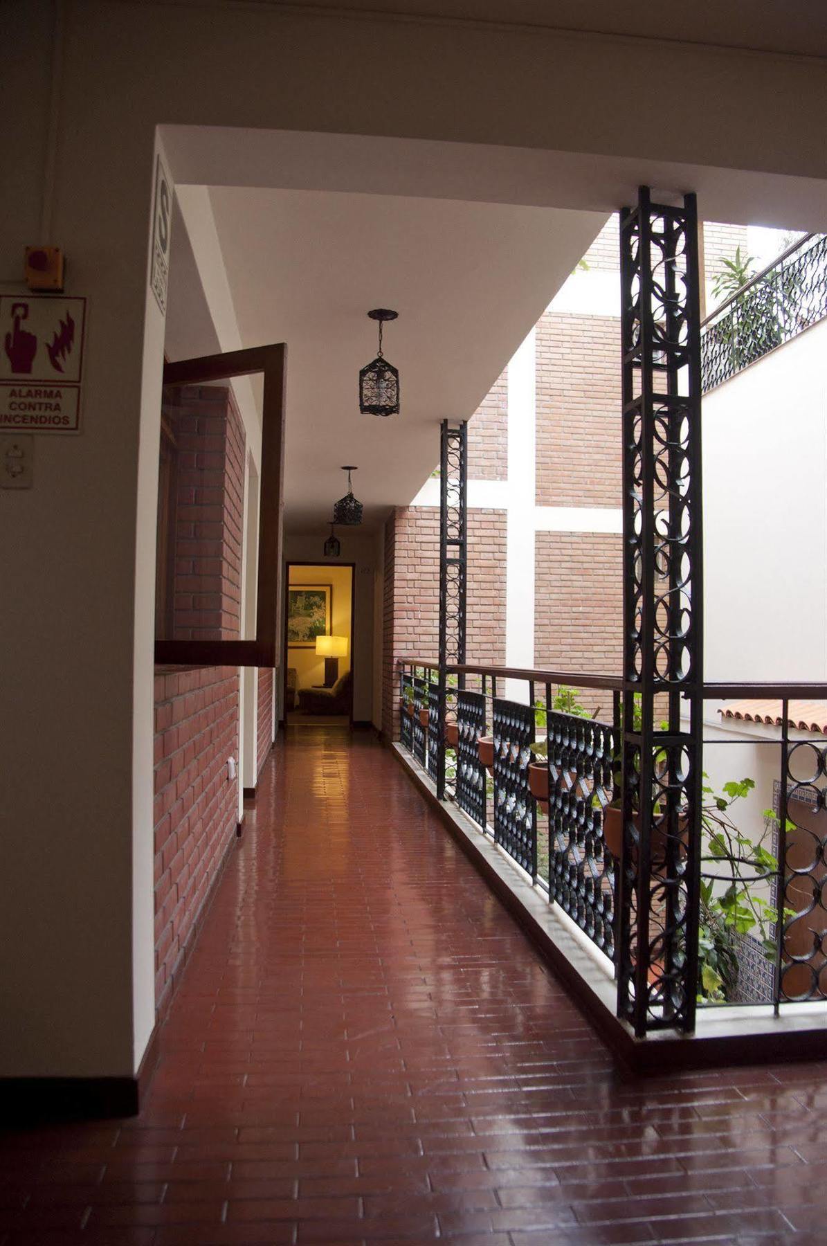 Hotel San Isidro Inn Лима Экстерьер фото